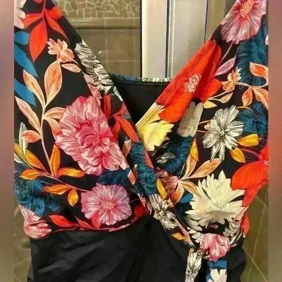 Time and Tru swimsuit. Black and bright floral print with tie at waist.XL(16-18) - Picture 3 of 4